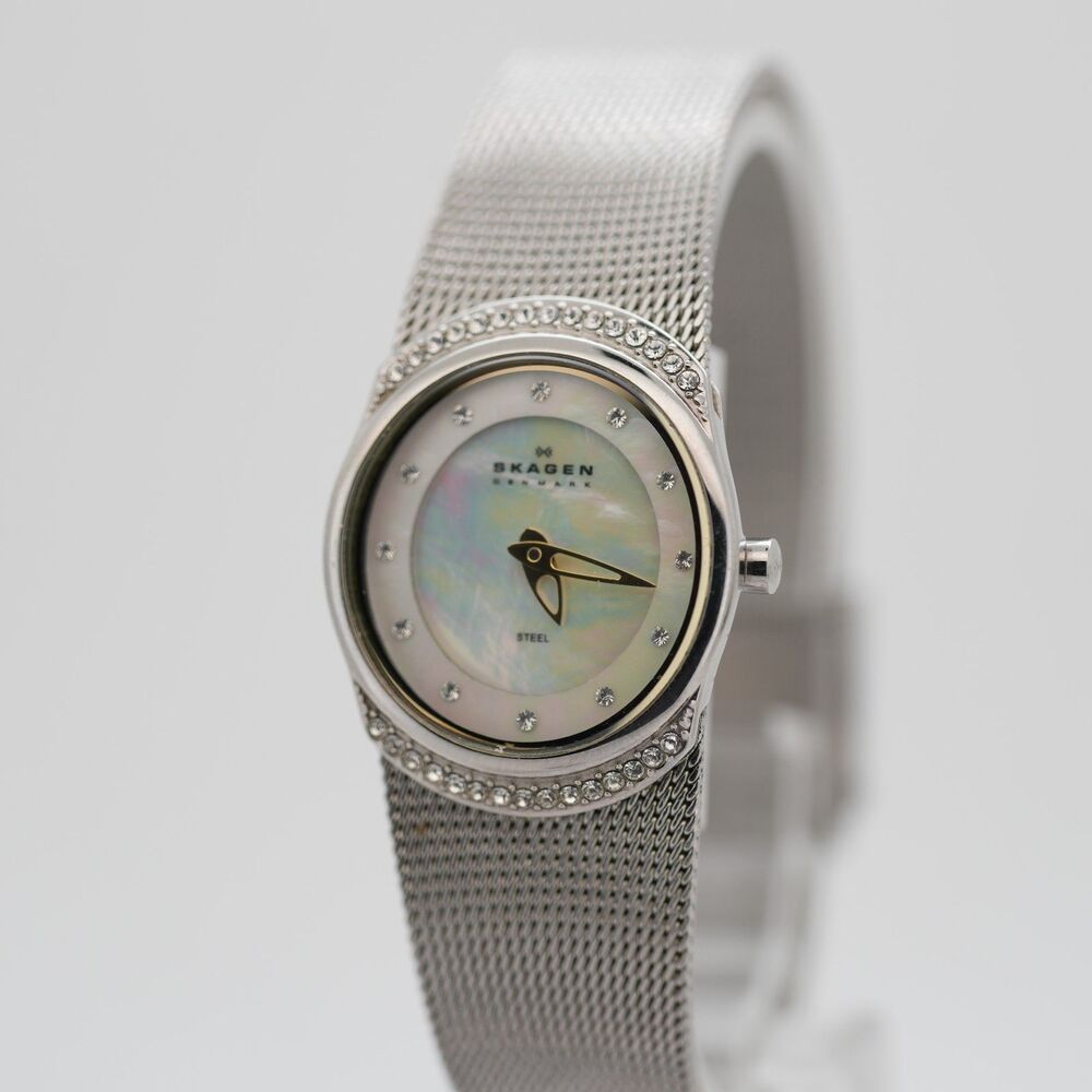Skagen 686XSGSC Slim 23mm MoP Ladies Watch - Swarovski Crystals - Runs